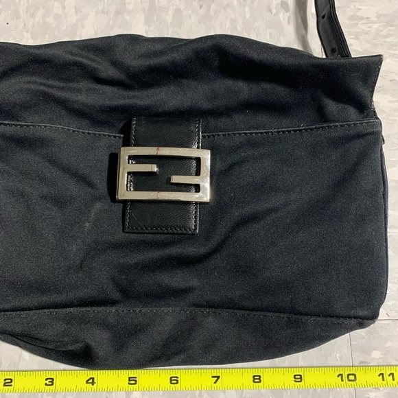 Fendi purse - Picture 2 of 9